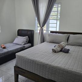 Al hajj homestay, Hotel in Kampung Padang Masirat