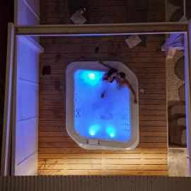 Al Borgo 01 Luxury Suites in Sardinia, hotel v destinaci Abbasanta