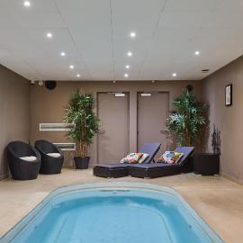 Appart'hôtel Odalys City - Paris XVII, хотел в Париж