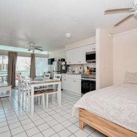 Park Place Unit 122, hôtel à Cedar Key