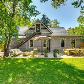 Downtown Walkability - 'The Purple House'، فندق في Berthoud