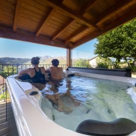 Castelo Gerês - Exquisite Eco-Cottage - jacuzzi