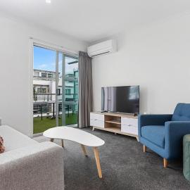 Sunny Studio Princes Wharf