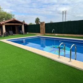 Casa de invitados con piscina privada y WIFI
