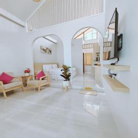 Simada Resort&Cafe - สิมาดา สิชล โรงแรมในBan Plai Thon