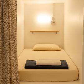 Sunset Homestay - Backpacker Hostel Self Checkin, hotel in Kuching