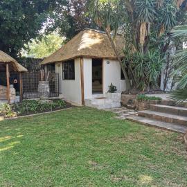 The Thatched Cottage, hotel Benoniban