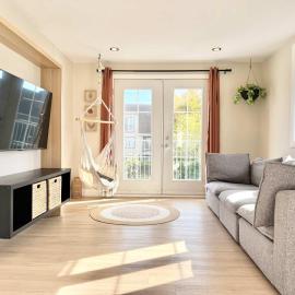 L`Oasis Boheme - Hot tub - 2 Bedrooms - Free EVCharger, hotel di Boischâtel