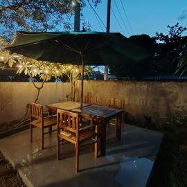 Sun and Moon Spa, hotel Nikawatawana városában