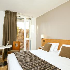Séjours & Affaires Paris Ivry, hotel in Ivry-sur-Seine