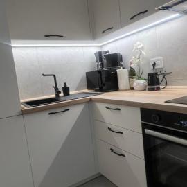 Aura apartman, Hotel in Čačak