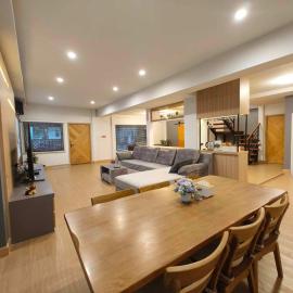 Sawadee Guesthouse Suvarnabhumi、ラートクラバンのホテル