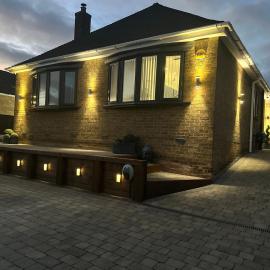Modern Retreat with Hot Tub and Cinema, hotel in Cuckney