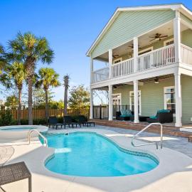 Lazy Palms- Private pool Pet friendly WIFI، فندق في ميكسيكو بيتش