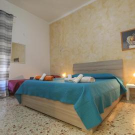 CATANIA AIRPORT ROOM BAGNO PRIVATO iN CAMERA