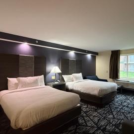 Plymouth Bay Inn โรงแรมในKingston