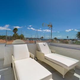 FaroQuilla Suites Pasito Blanco