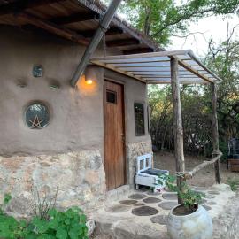 El Jopi, hotel di Tanti