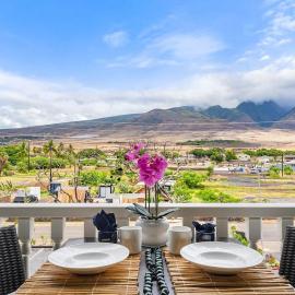 Lahaina Shores 306 · LS 306 Dream Maui Studio by the Beach Pool