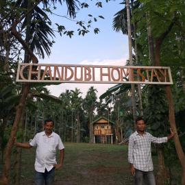 Chandubi Homestay، فندق في Barduār