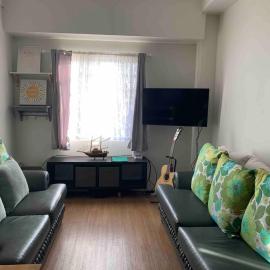 The Loop Tower Downtown City Centre Comfy 2bR, hotel Pontud városában