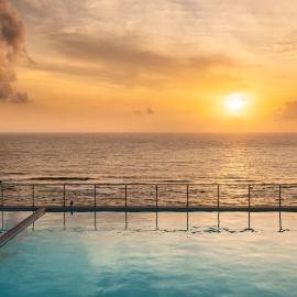 Marina Luxe Appartment, hotel i Dehiwala