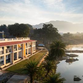 JHADOL BAGH - A Riverside Retreat, хотел в Jharol