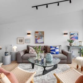 Spacious Family home in central Reykjavík