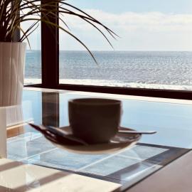 Click&Guest - Radiant Home with Sea Views, hotel ad Agüimes