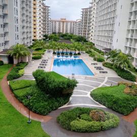 Staycation by Estelle, hotel u Manili