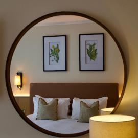 Twin Trees Hotel & Brusna Falls Leisure, Hotel in Ballina