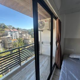 Cornerstone Suites, hotel in Āīzawl