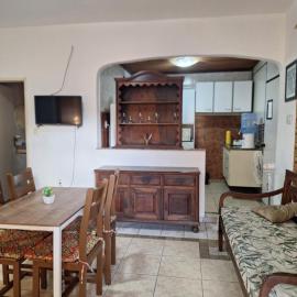 Casa com ar condicionado, hotel in Lauro de Freitas