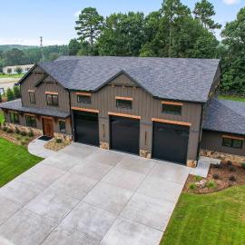 The Luxe Barn, hotel din Mooresville