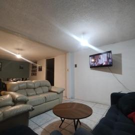 Functional and nice house: Apizaco'da bir otel