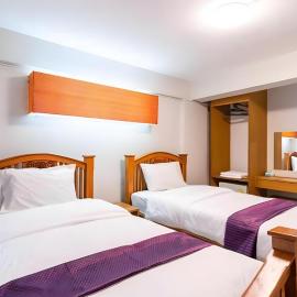 GO INN Khaosan Chakraphong โก อินน์ ตรอกข้าวสาร, hotel in Bang Bua Thong Railway Station