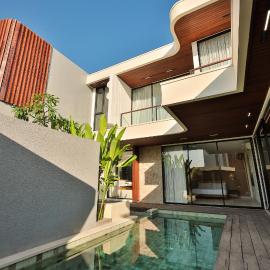 Semesta Sembilan Villa - A Modern Tropical Escape