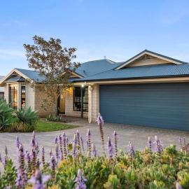 Arcadia House, Hotel in Harristown
