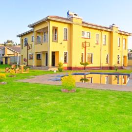 Pomona BB House, hotelli kohteessa Harare