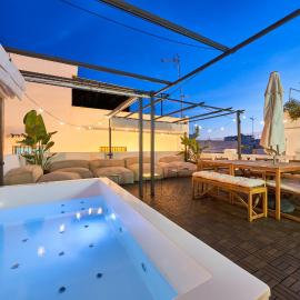 SUNSET VILLA - Jacuzzi & Grill