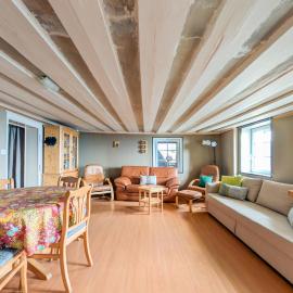 Appart cozy vue montagne, jardin 3 min de Villars, Hotel in Huémoz
