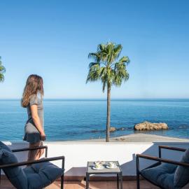 paraíso beach house 28، فندق في مانيلفا