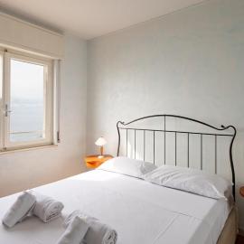 Mediterranean Home - with Sea View, hotel Vallecrosiában