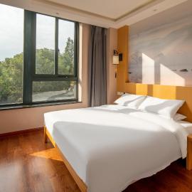 Meiwan Inn, hotel v mestu Jiaxing