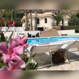 Villa Girolama Bellissima villa con Piscina alle pendici di Erice e vista Monte Cofano