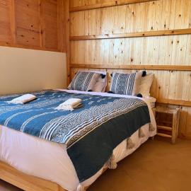 Turquoise Brick Surf House, hotel in Sidi Kaouki