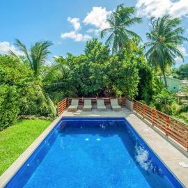 Pear Tree House Barbados, hotell sihtkohas Saint James