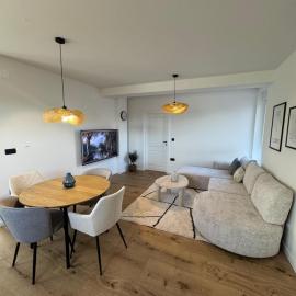 Marta Apartment, מלון בסיטלוק