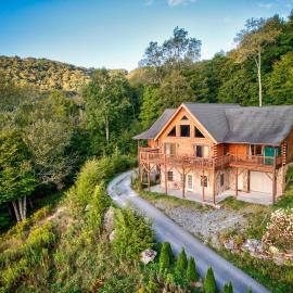 Sugar Bear Lodge