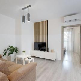 SALAN Apartman West, hotel en Galanta